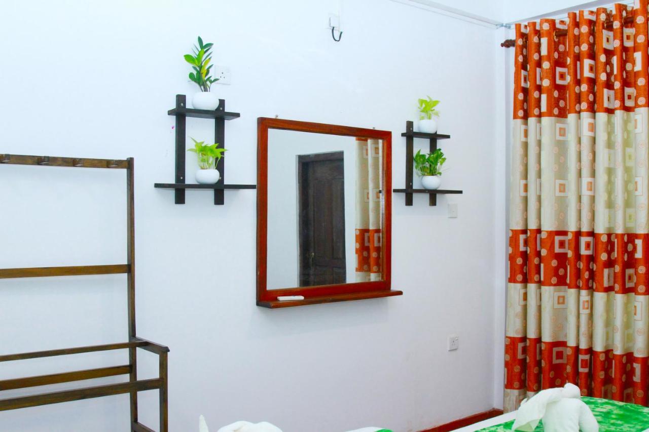 The Garnet Mirissa Hotel Kültér fotó