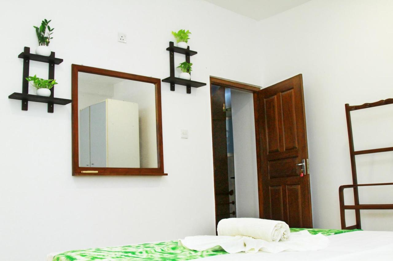The Garnet Mirissa Hotel Kültér fotó